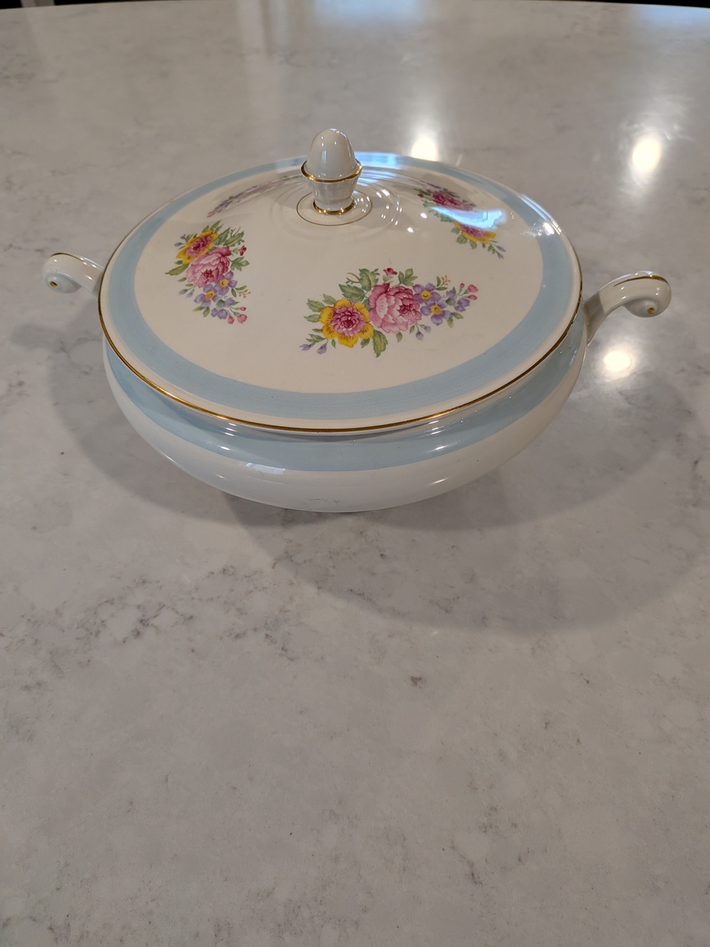 Nautilus White Porcelain Covered Serving Bowl with Light Blue Band and Gold Trim